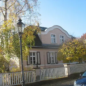 ferienwohnung-westend-grunewald.find-berlin-hotels.com/